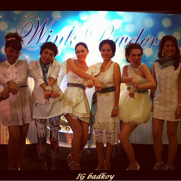 ชมพู่ อารยา ในกองละครคุณสามี (กำมะลอ) ที่รัก