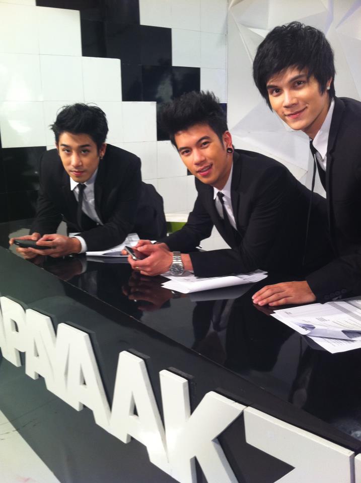 ประมวลภาพหนุ่มหล่อ