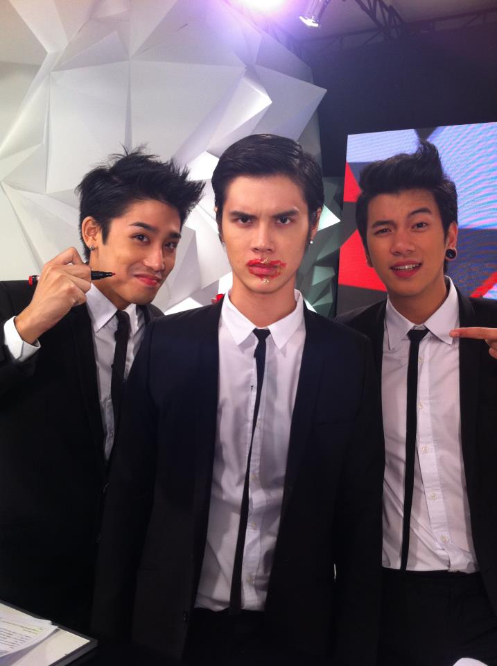 ประมวลภาพหนุ่มหล่อ