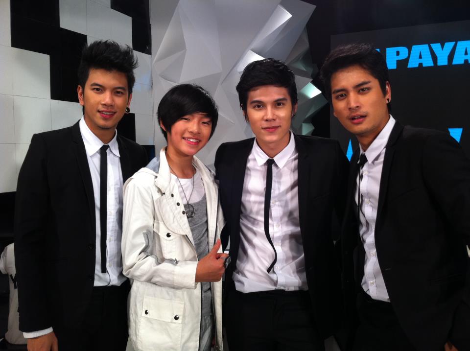 ประมวลภาพหนุ่มหล่อ