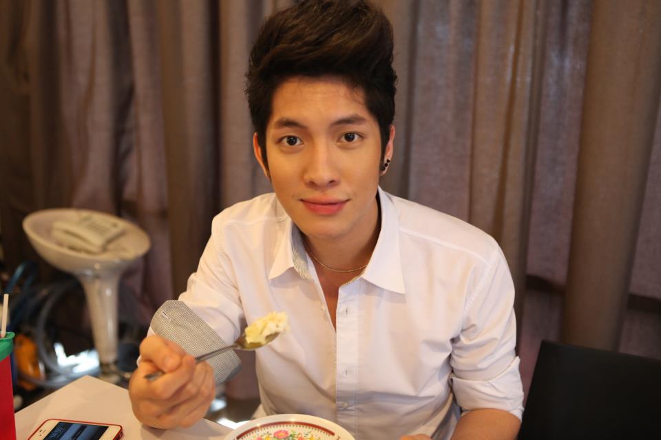 ประมวลภาพหนุ่มหล่อ