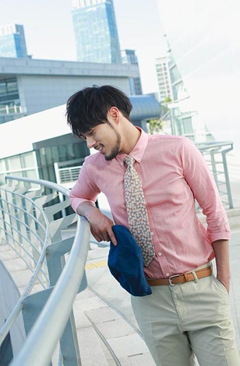 แฟชั่น เสื้อผ้าเทรนด์สุดแนว สำหรับผู้ชาย ซีซั่นนี้