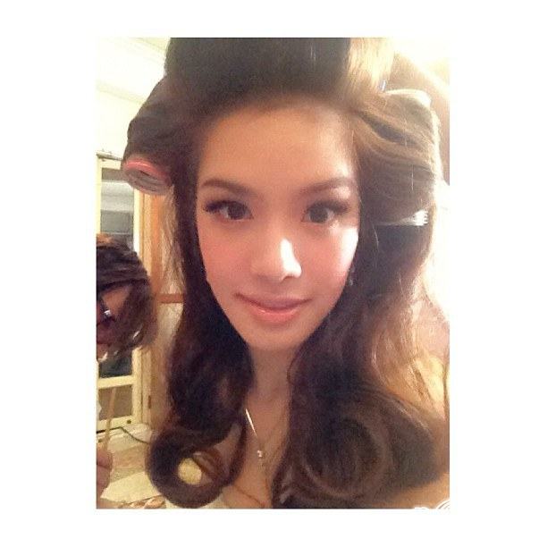 เกรซ ขาว สูง สวย