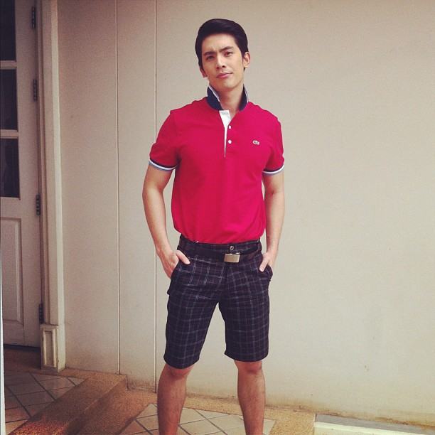 สนจากอินสตาแกรม