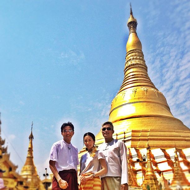 นุ่นเที่ยวประเทศพม่า