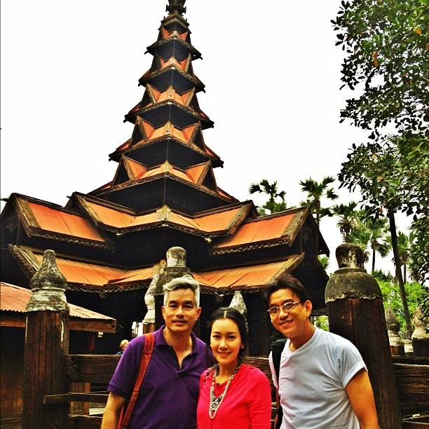 นุ่นเที่ยวประเทศพม่า