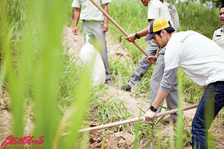 บอย ปกรณ์ขอบุกป่าบอกรักษ์ช้างป่า ที่อุทยานแห่งชาติกุยบุรี