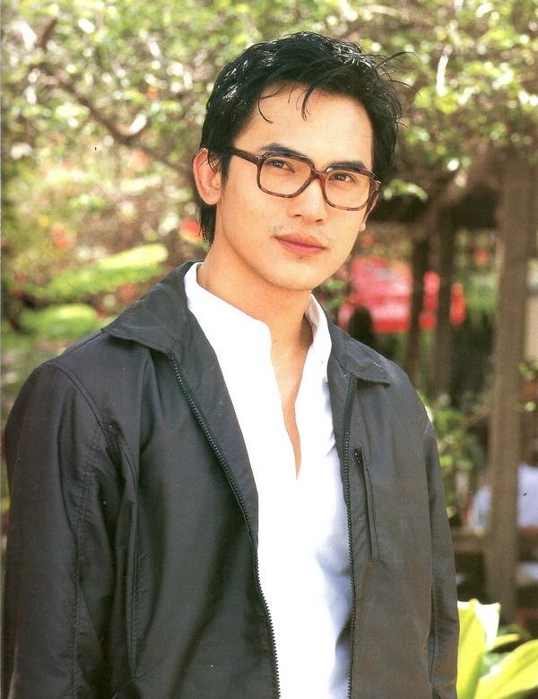 คุณยังจำอดีตพระเอกช่องเจ็ดคนนี้ได้หรือเปล่า