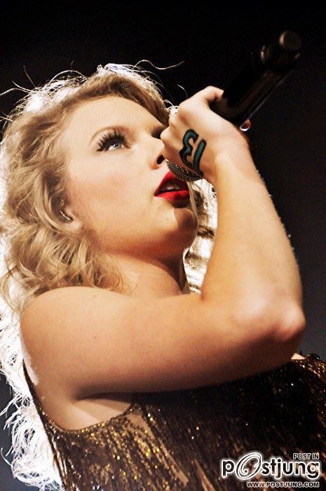 Taylor Swift งามขนาดจ้า