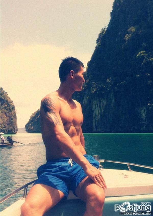 อาตี๋หล่อเซ็กซี่ 04