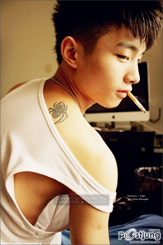 อาตี๋หล่อเซ็กซี่ 11