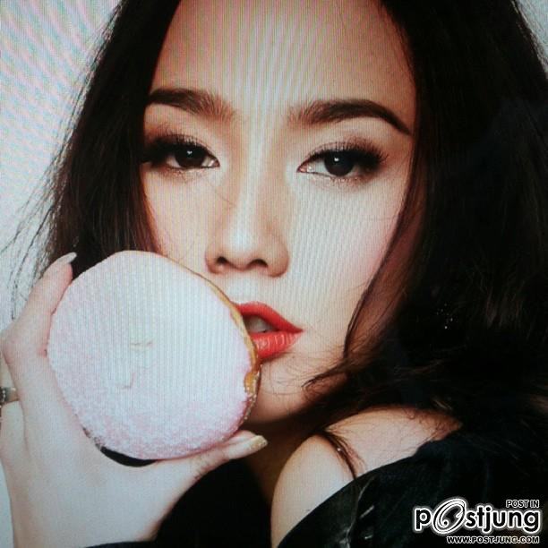 Aum Patchrapa >  Instagram Update !!/