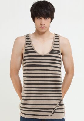 แฟชั่น เสื้อกล้าม คลายร้อน ของหนุ่มๆ
