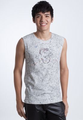 แฟชั่น เสื้อกล้าม คลายร้อน ของหนุ่มๆ