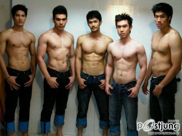 พี่ไมค์ เด็กขอนแก่น หล่อ หุ่นดี By มุตตา