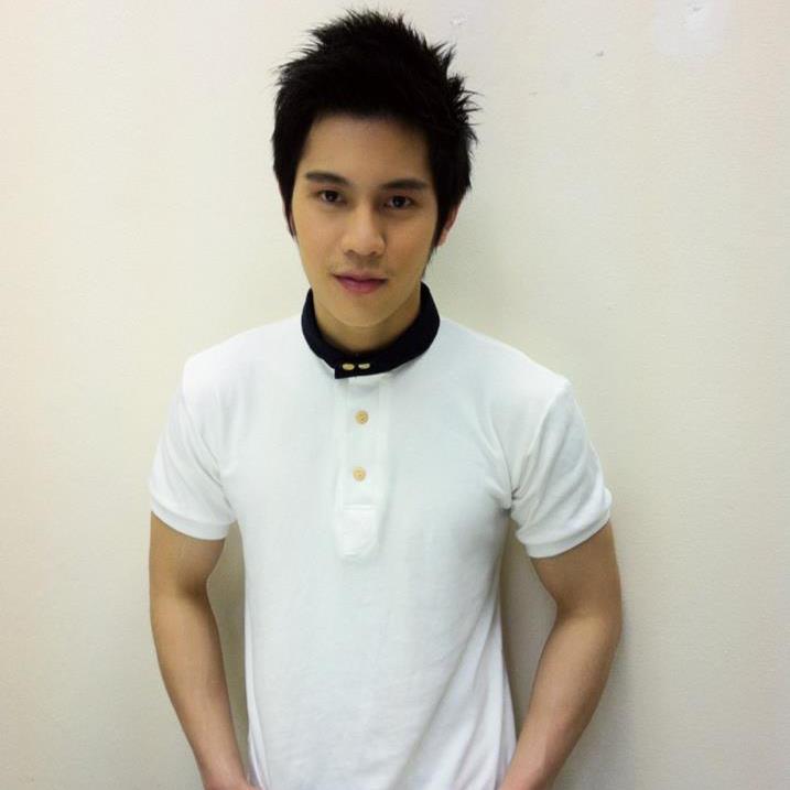 กานต์ กุลานุพงศ์