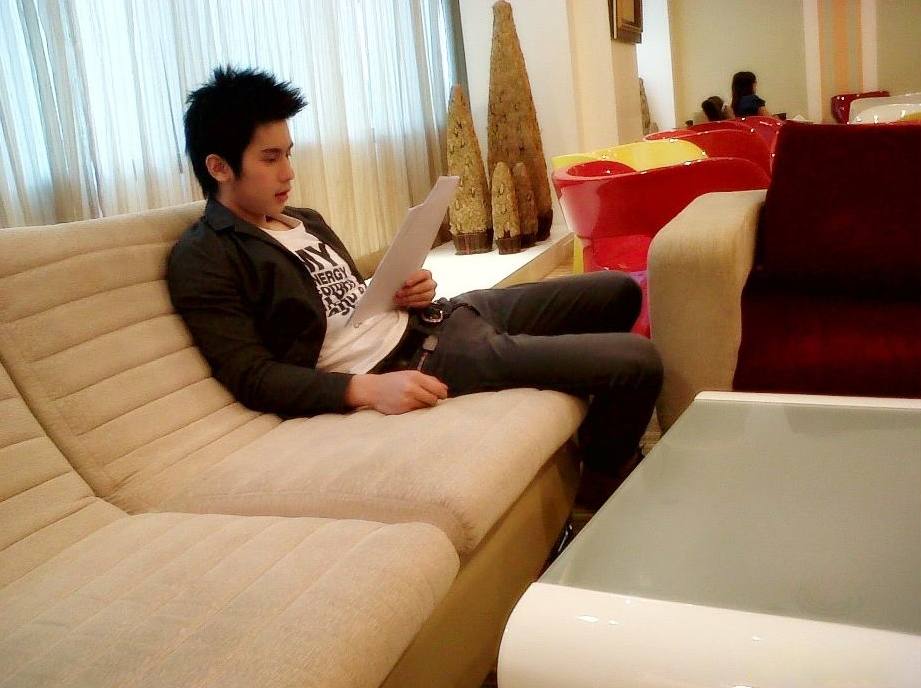 กานต์ กุลานุพงศ์