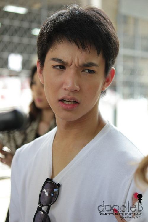 ริท แอบเซ็ง เป็นข่าวพัวพันกับผู้ชายเยอะมาก