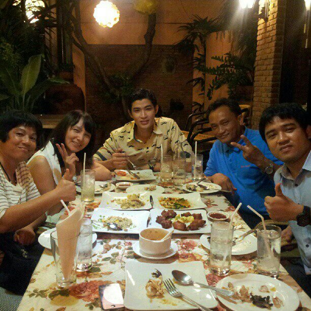 หลายมุม ชิวๆ กับ ตูมตาม