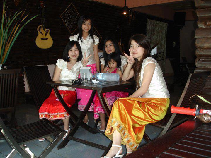 สาวลาว