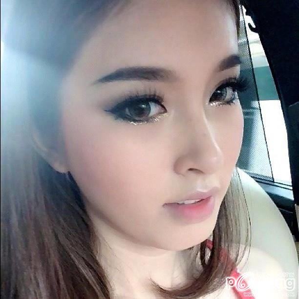 ดาราสาวสุดแซ่บ