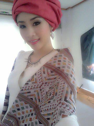 สาวลาว #4