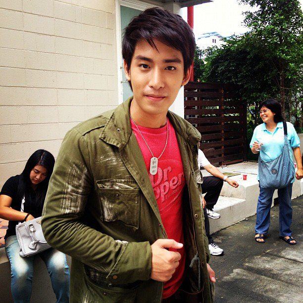 ปรัชญ์ ปรมิณ จากละคร "ลูกไม้หลากสี"