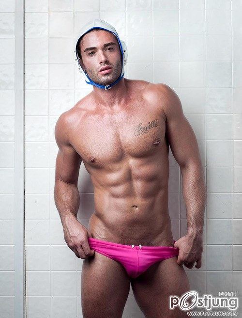 Men in Speedo 01