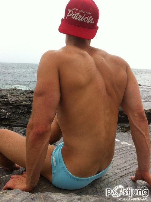 Men in Speedo 01