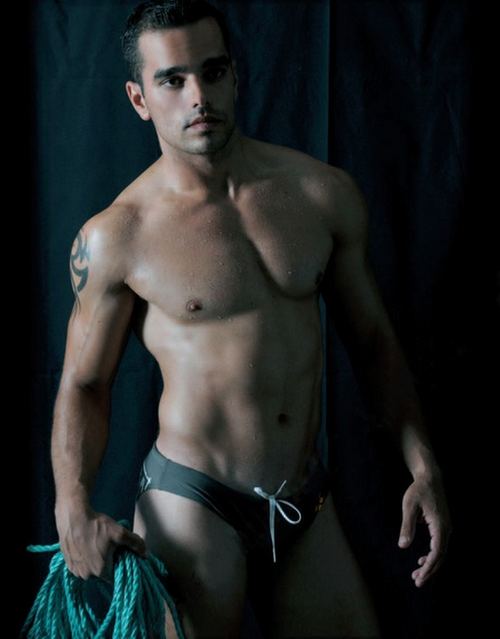 Men in Speedo 01