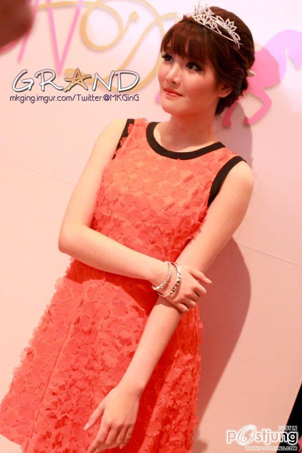 เจ๊แกรนด์ สาวน้อยวันเดอร์แกรนด์