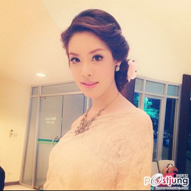 พี่เกรซ ในชุดไทยค่ะ