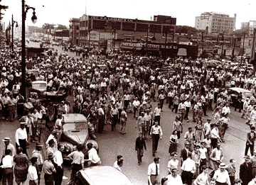 ดีทรอยต์ Motor City 2 - 1967 Race Riots สาเหตุแห่งการล้มสลาย
