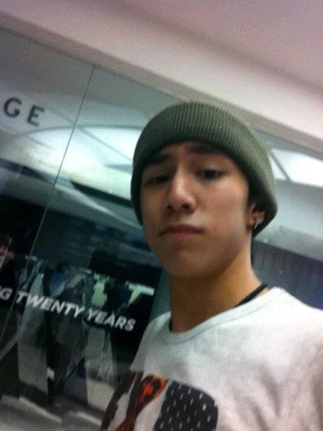 ธามไทหล่อแต่เด็ก