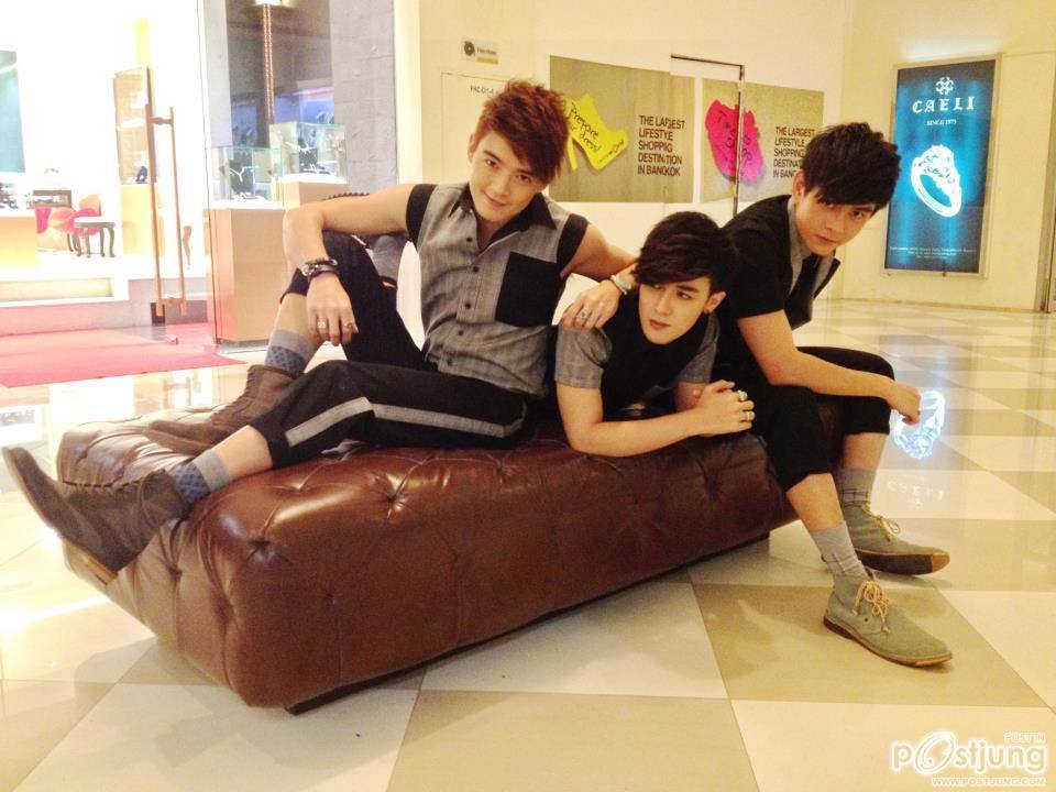 อัพเดท รูปภาพของสามหนุ่ม Rookie BB