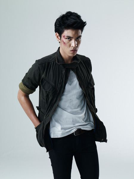 โจ๊ก รักชวาล มฤคสนธิ