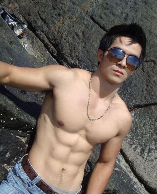 หนุ่มหล่อกับหุ่นสวย lll