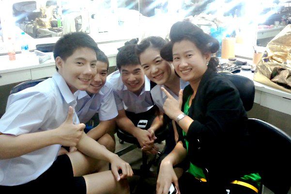 นิวเยียร์โรงเรียนเตรียมอุดมศึกษา
