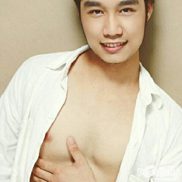 ไอซ์ ธนธันต์ หนุ่มใต้นิสัยดีกับรอยยิ้มที่ต้องหลงรัก