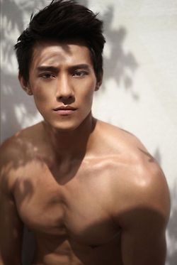 คนรักหนุ่มเซ็กซี่ 444