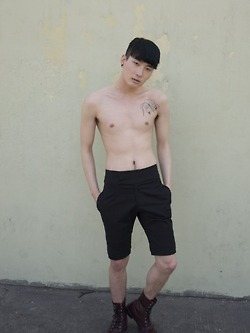 คนรักหนุ่มเซ็กซี่ 444