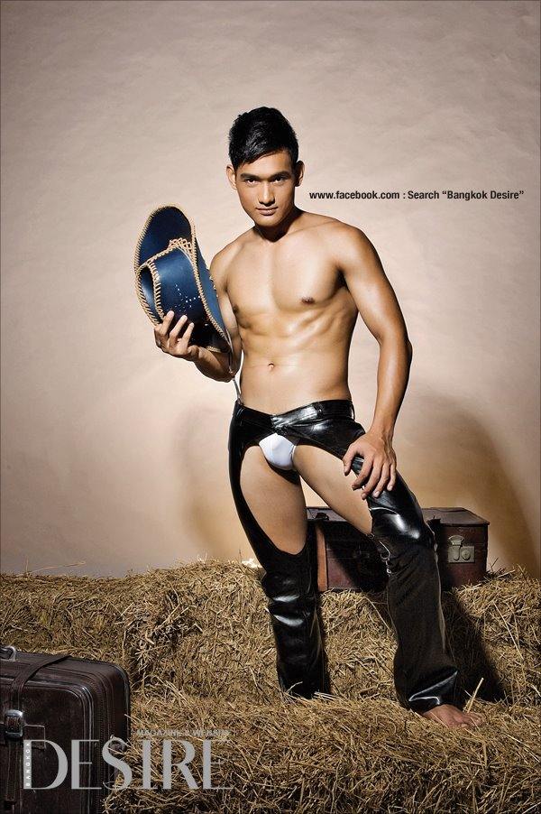 บอมเบย์ @ Bangkok DESIRE no.15 October 2012