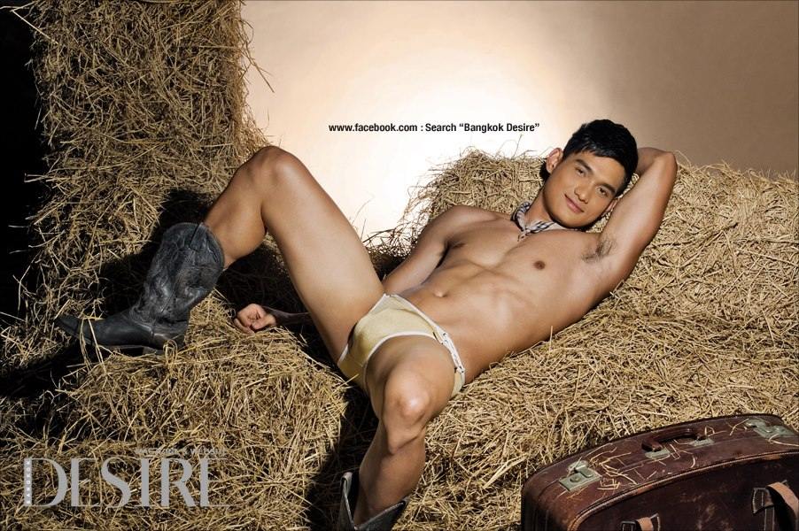 บอมเบย์ @ Bangkok DESIRE no.15 October 2012