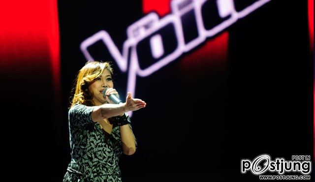ใครจะได้เป็นสุดยอด The Voice Thailand 2012