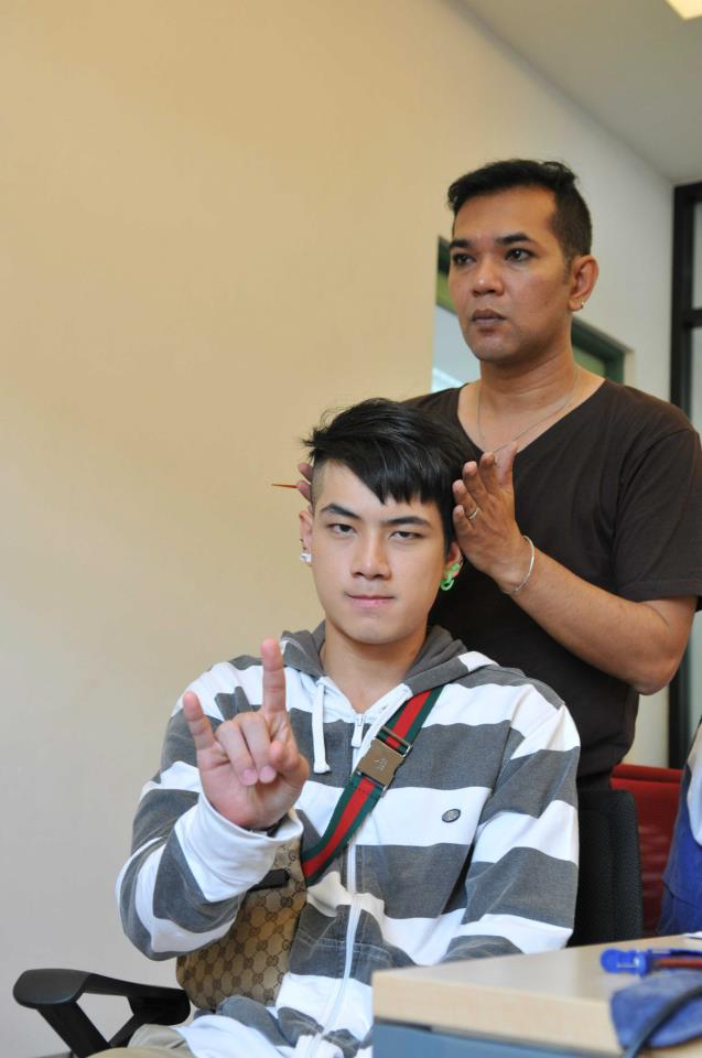 หนุ่มๆคลีโอ2012