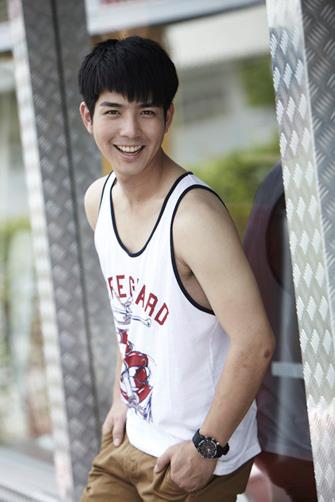 โจ หนุ่มหล่อคลีโอ2012