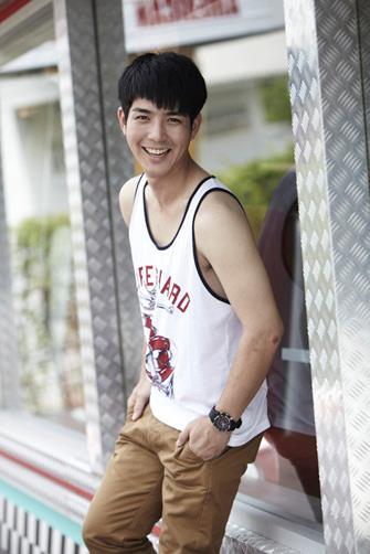 โจ หนุ่มหล่อคลีโอ2012