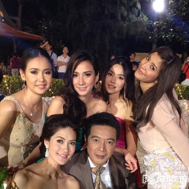 "อุบัติเหตุ" เริ่มตอนแรกวันศุกร์ 26 ตุลาคม 2555 (ต่อจากตะวันทอแสง) By.Instagram อั้ม พัชราภา ไชยเชื้อ