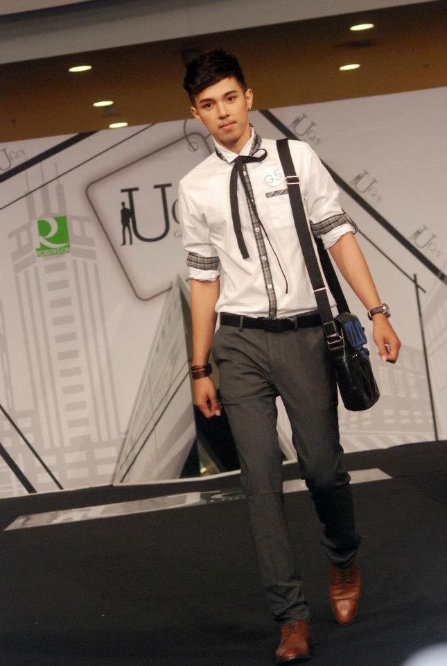 เก็บตกจากหนุ่มๆเสื้อผ้าน่าใส่ทั้งนั้น