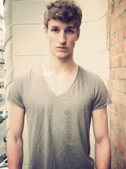 คนรักหนุ่มหล่อ 049
